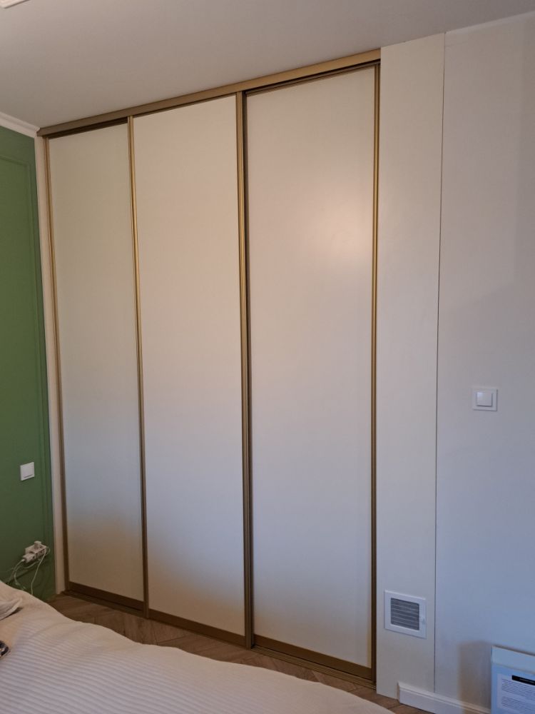 Zabudowa kuchenna stolarz Pszczółki