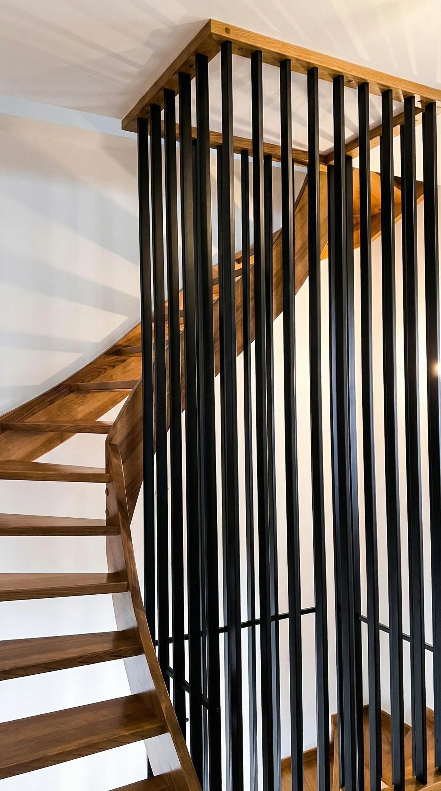 Widok schodów zabiegowych z góry