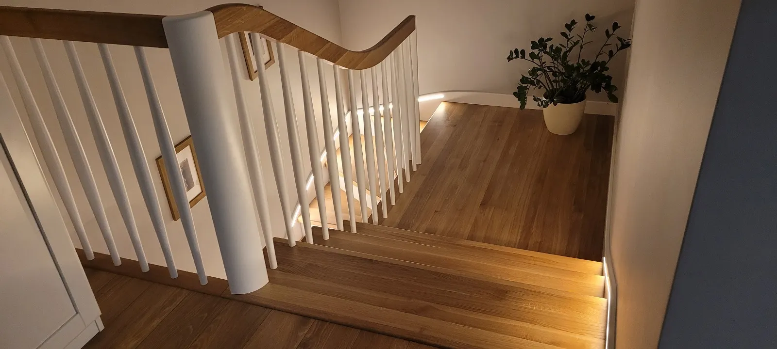 Kompletna realizacja schodów dębowych B-02