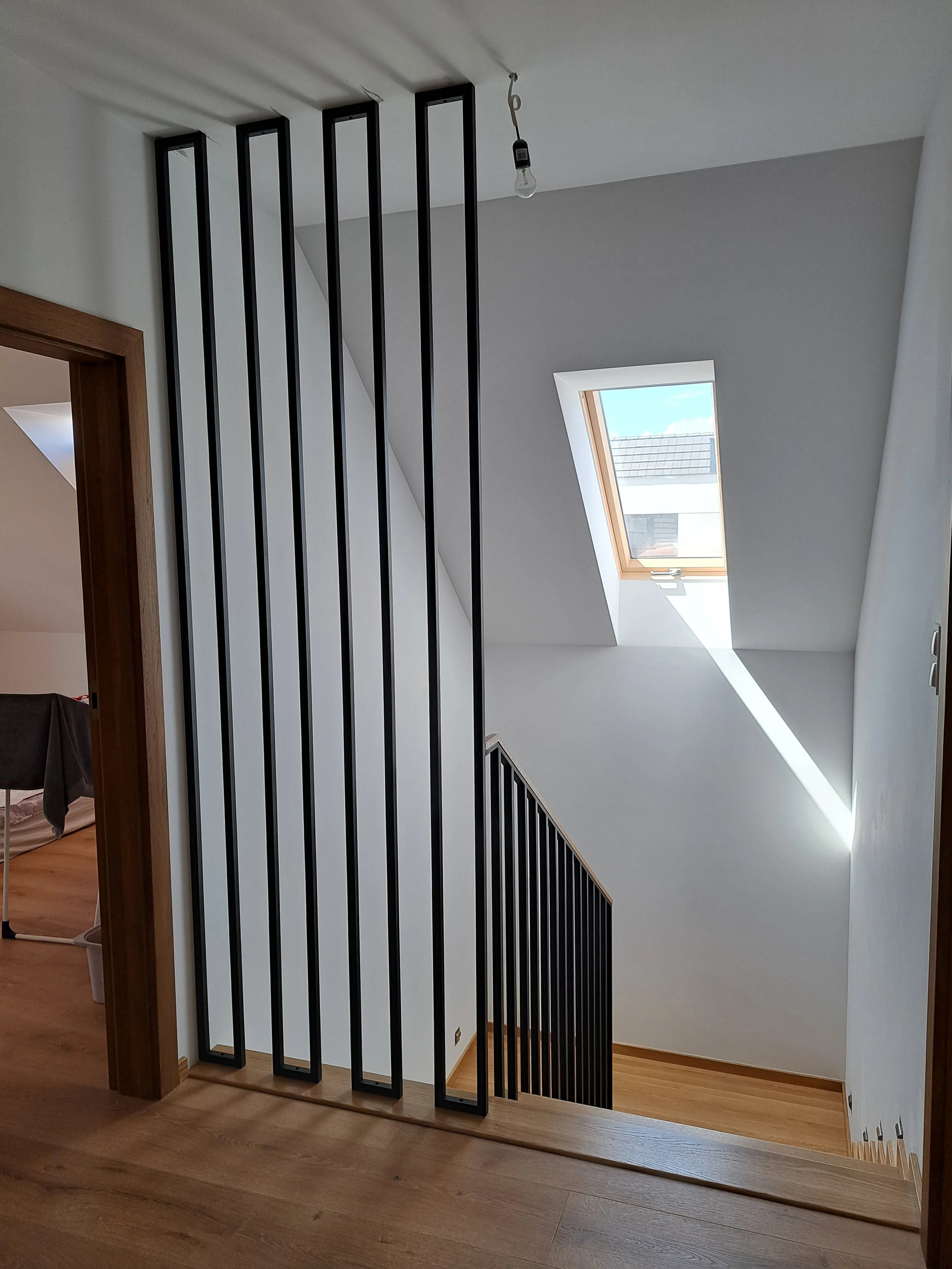 Podest schodowy dębowy, widok z góry