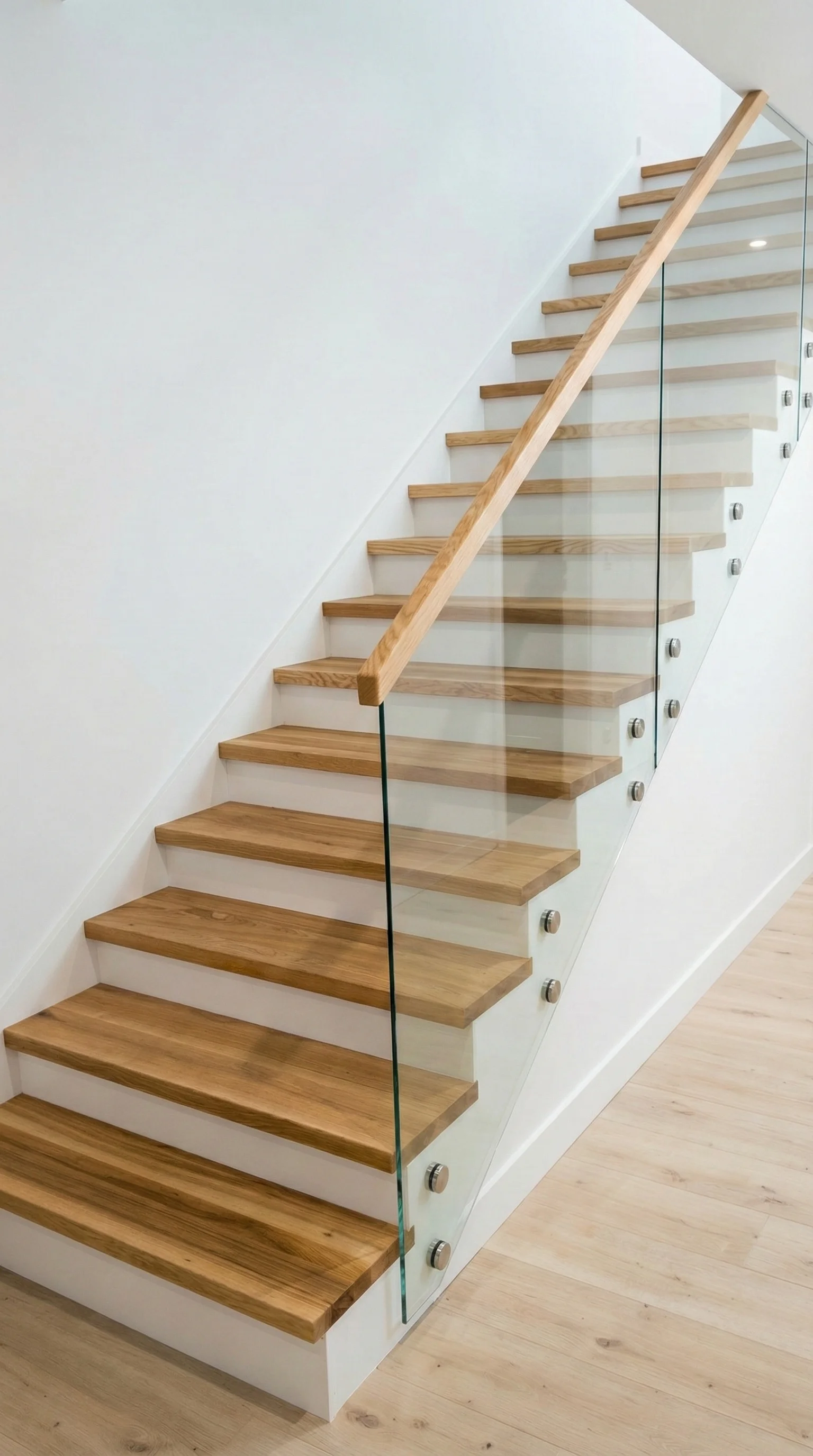 Schody jesionowe proste na beton Pruszcz Gdański